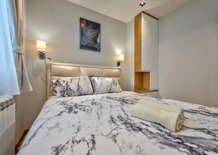 Elysium Apartament Ni